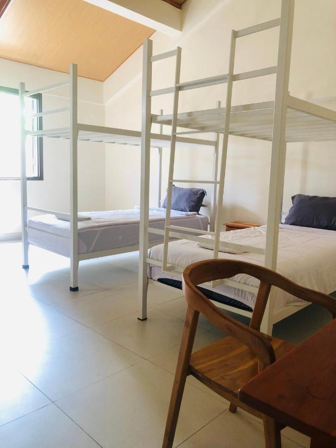 Hotel Passifika House à Canggu Extérieur photo